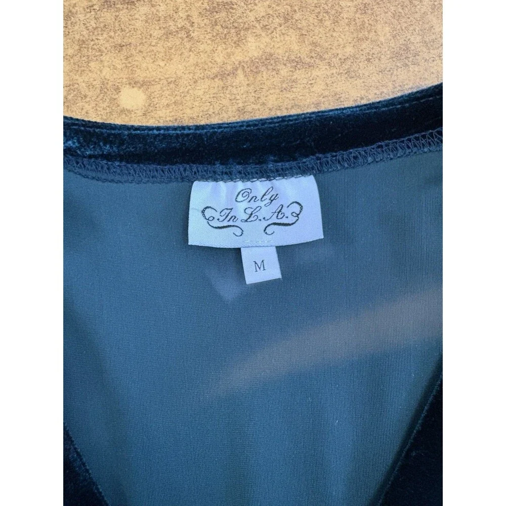 Only In L.A. La Forest Green‎ Velvet Cropped Cardigan Size Medium Vintage